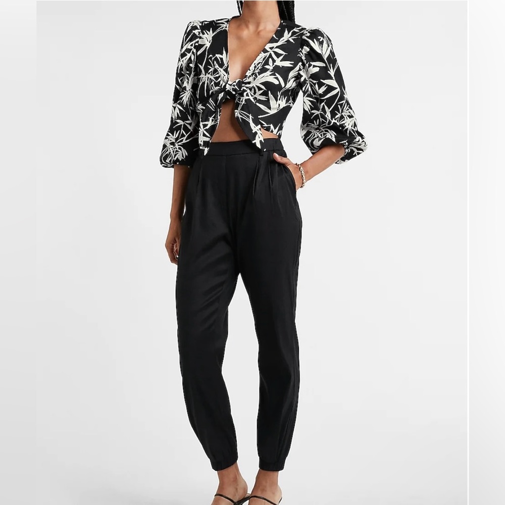 EXPRESS Tie Front Crop Top and Pants - Matching Set